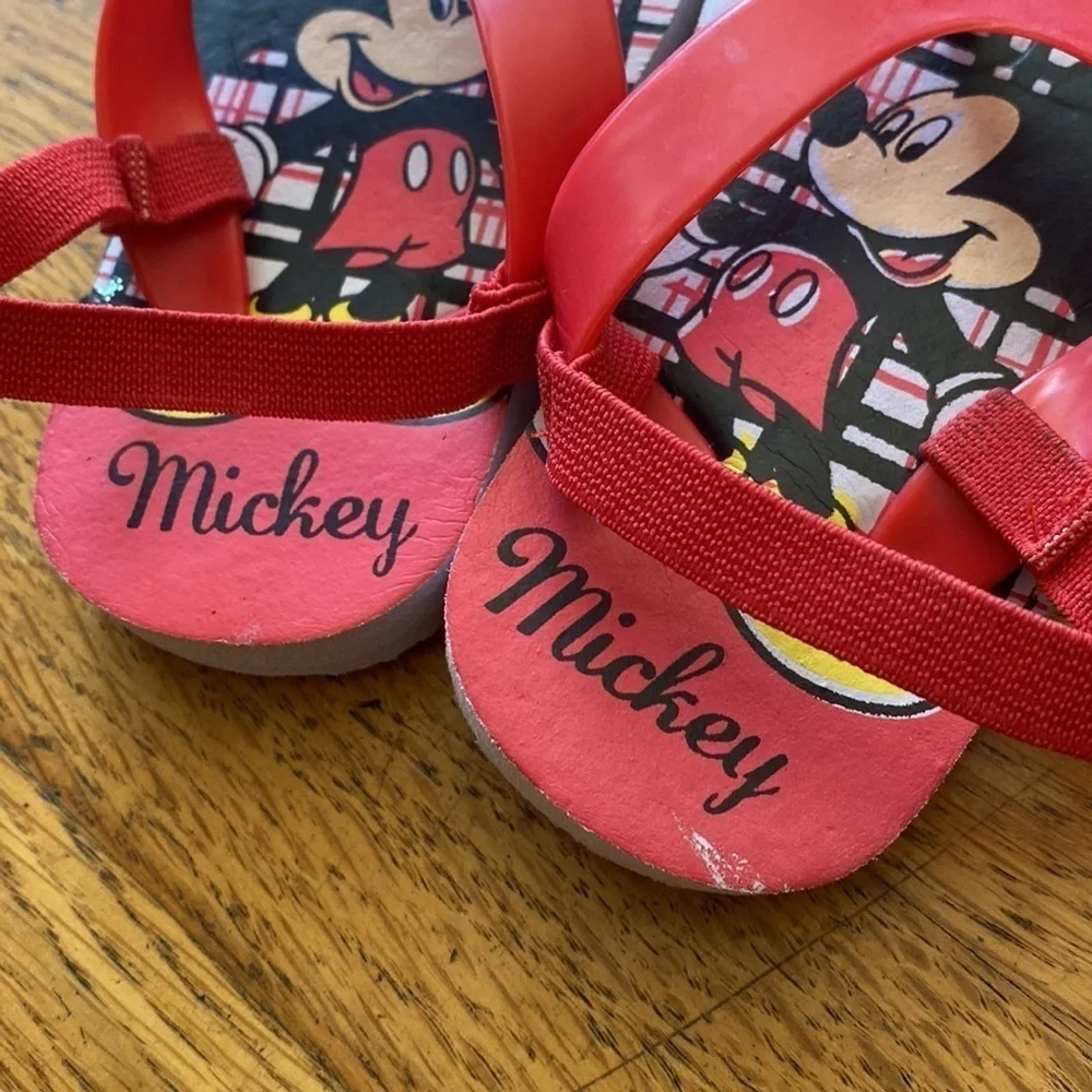 Mickey Mouse Red Sandals Unisex Size 5